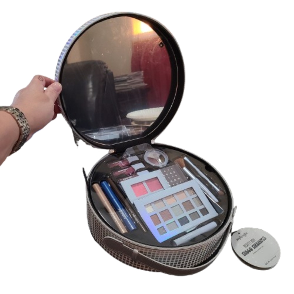 Ulta Beauty Makeup Collection Set Kit NEW - Picture 11 of 16